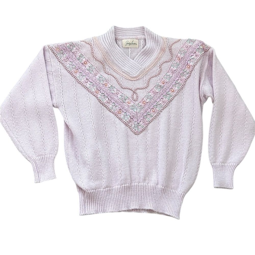 Vintage Jaclyn Smith Purple Lace Floral Pearl Cottagecore Sweater